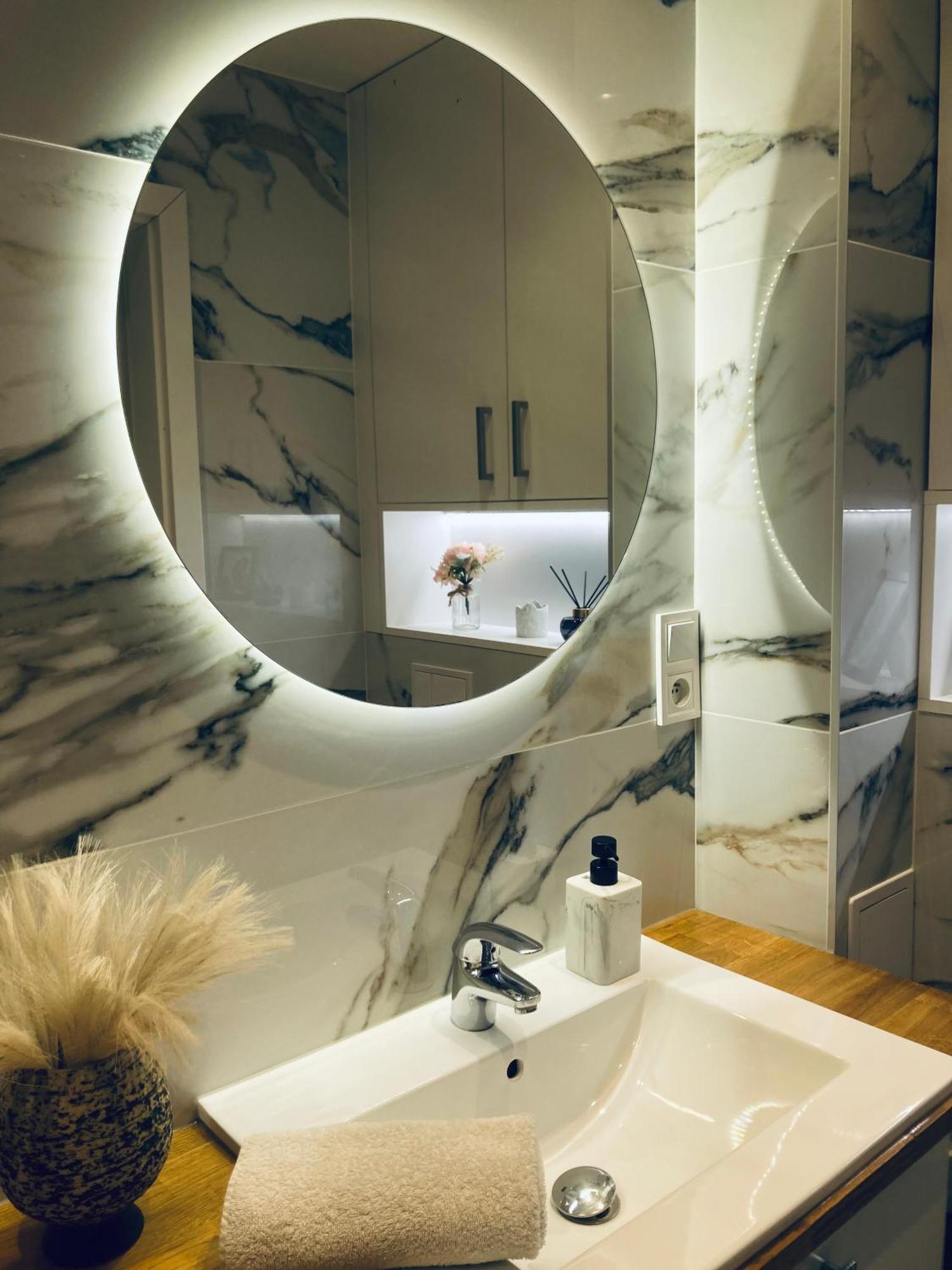 Apartament Lovely Space Rzeszów Eksteriør bilde